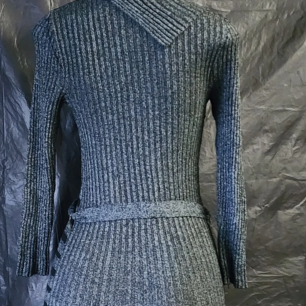 Ladies sweater shirt szOS - Picture 2 of 6